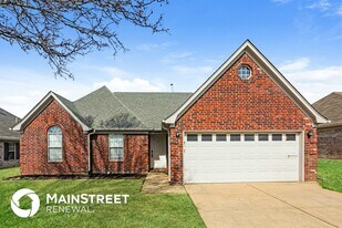 1072 Fredrick Dr in Southaven, MS - Building Photo