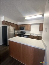 205 Craddock Ave in San Marcos, TX - Building Photo - Building Photo