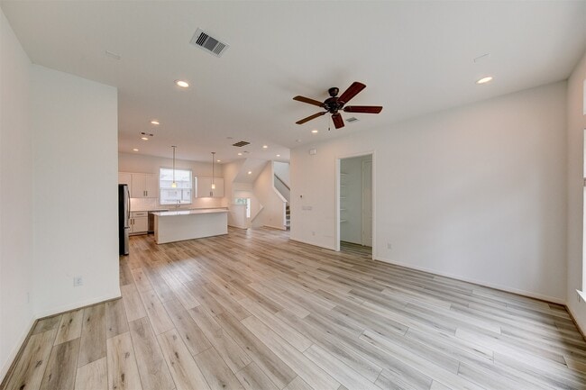 property at 1526 Ojeman Rd