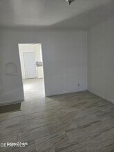 2920 Mountain Ave in El Paso, TX - Building Photo - Building Photo