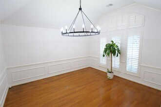 17707 Noble Oak Ct in Houston, TX - Building Photo - Building Photo