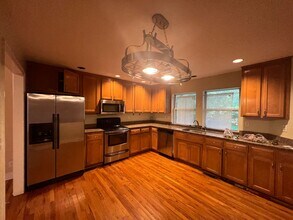 257 Starmount Dr in Tallahassee, FL - Building Photo - Building Photo