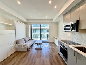 1274-1274 Devonshire Ave in Kelowna, BC - Building Photo - Building Photo
