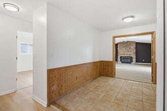 3607 Sunridge Dr in Flint, MI - Building Photo - Building Photo