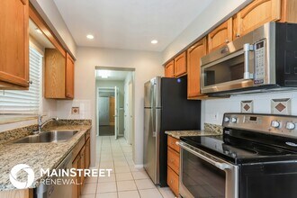 8828 Robin Rd in Seminole, FL - Building Photo - Building Photo