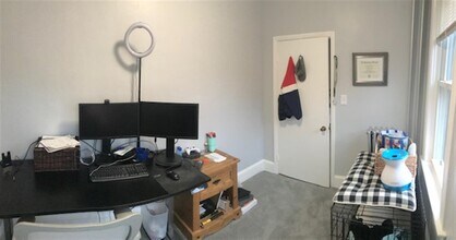 62 Eustis St, Unit 1 in Cambridge, MA - Building Photo - Building Photo