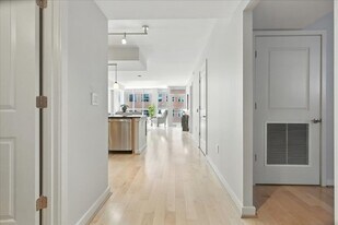 1025 1st St SE in Washington, DC - Building Photo