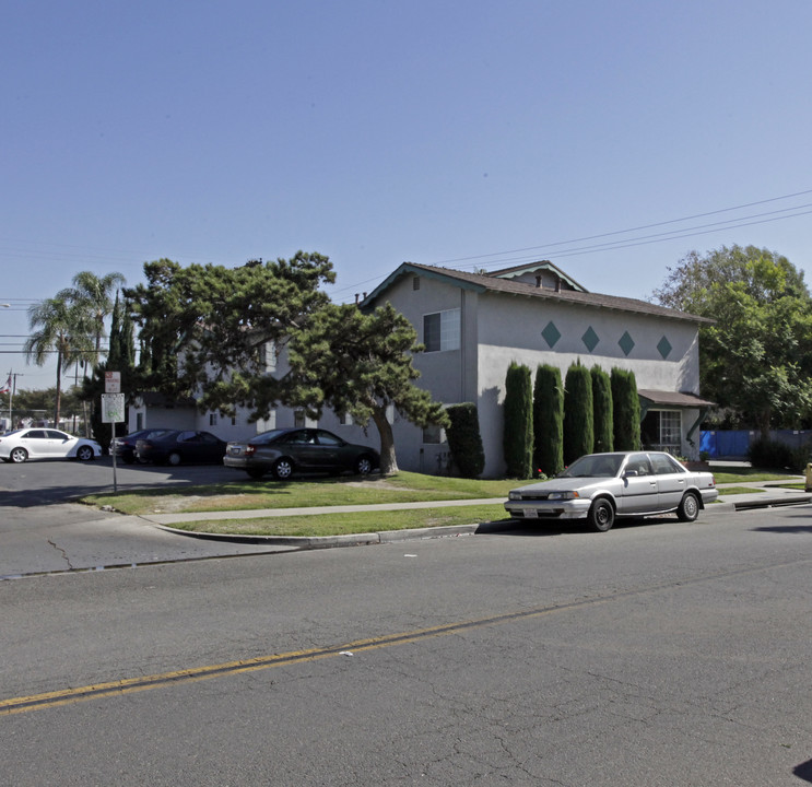 10281 Stanford Ave in Garden Grove, CA - Building Photo