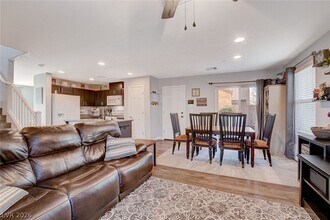 1045 Spotted Saddle St in Henderson, NV - Building Photo - Building Photo