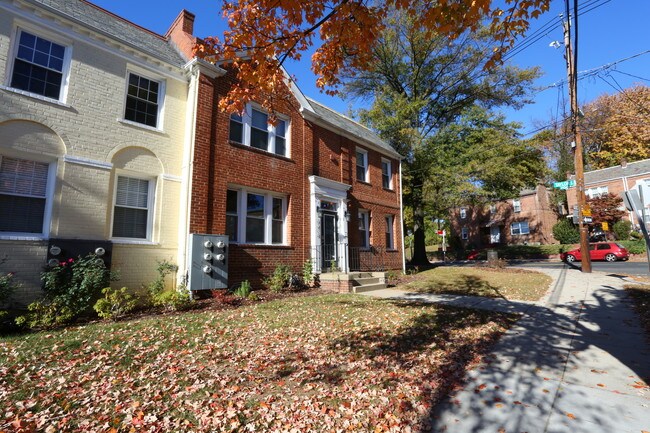 4036 8th St NE in Washington, DC - Building Photo - Building Photo