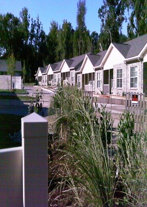 Country Estates in West Plains, MO - Building Photo