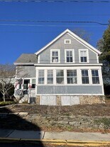26 Academy Ln in Groton, CT - Building Photo