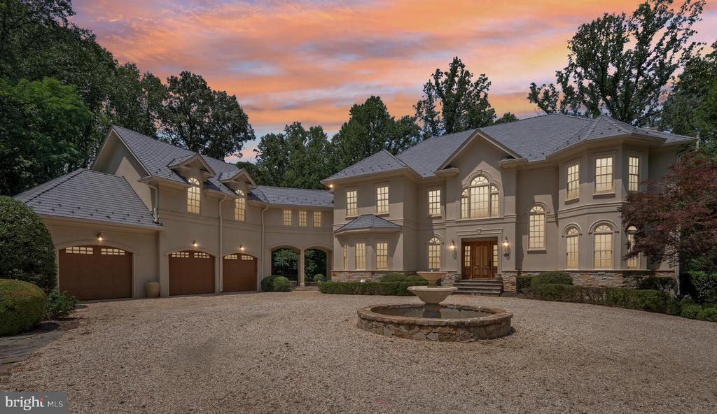 532 Springvale Rd in Great Falls, VA - Building Photo