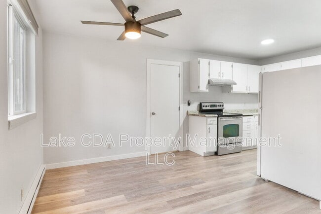 property at 1099 Woolsey Dr