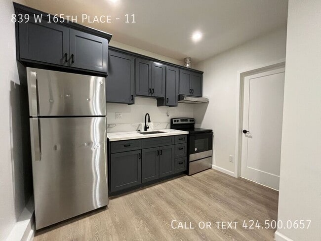 property at 839 W 165th Pl