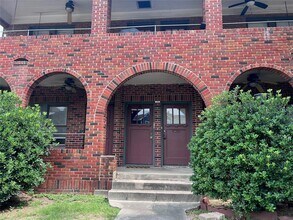 320 W Polk St in Houston, TX - Building Photo - Building Photo