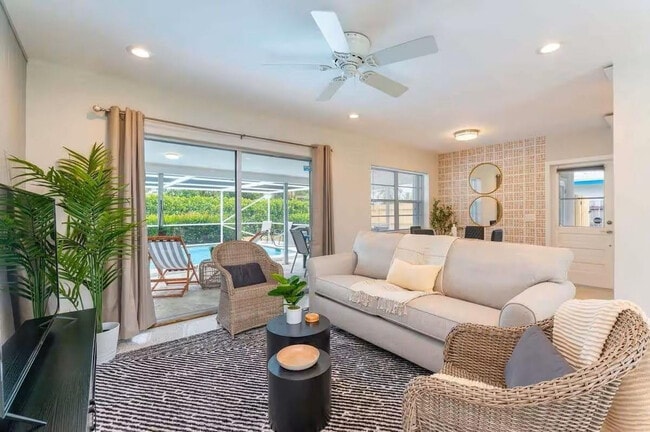 property at 176 SE 27th Pl