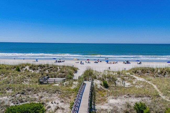 1417 Madison Dr in North Myrtle Beach, SC - Building Photo - Building Photo