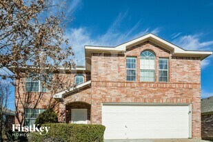 315 Tioga Dr in Arlington, TX - Building Photo