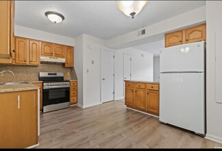 713 67th Ave N in Myrtle Beach, SC - Building Photo - Building Photo