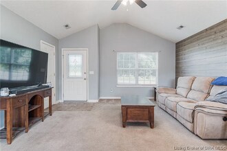 2801 Boulder Ct in Jeffersonville, IN - Building Photo - Building Photo