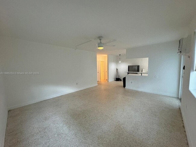 1385 NE 105th St in Miami Shores, FL - Building Photo - Building Photo