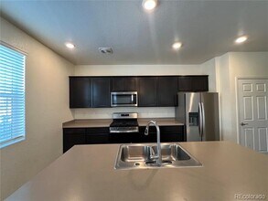 6040 N Gibralter Ct in Aurora, CO - Building Photo - Building Photo