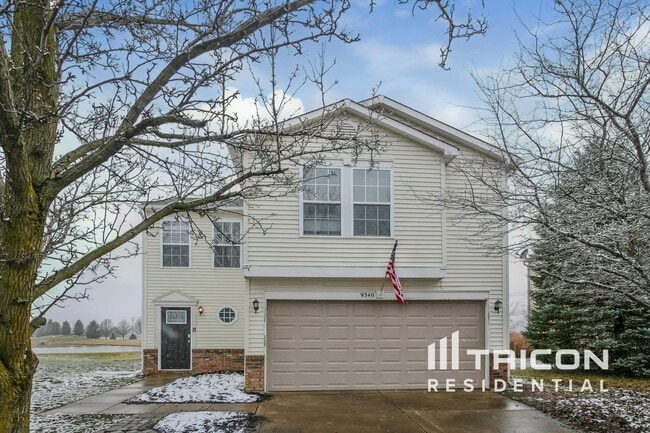property at 9340 W Dockside Cir