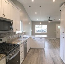 5373 Olive Hill Trail in Bonsall, CA - Building Photo