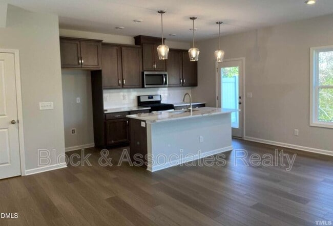 3305 Oak Pass Dr in Raleigh, NC - Building Photo - Building Photo