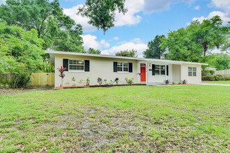 5824 Hornet Dr in Orlando, FL - Building Photo - Building Photo