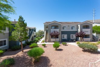 Harlow in Las Vegas, NV - Building Photo - Building Photo