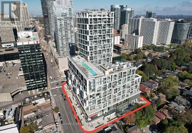 property at 8-1718 Hillsdale Ave E