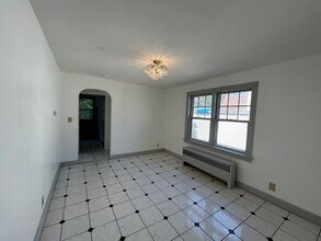 1701 2nd St in Moline, IL - Building Photo - Building Photo