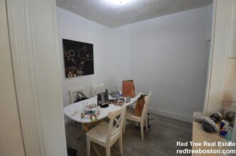 56 Egmont St in Brookline, MA - Building Photo - Building Photo