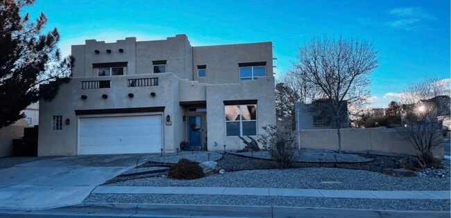 6400 Freemont Hills Loop NE