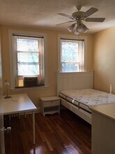 55 Thatcher St in Brookline, MA - Foto de edificio - Building Photo