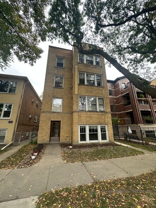 4036 N Mozart St, Unit G in Chicago, IL - Building Photo