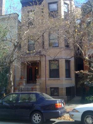 property at 1827 N Lincoln Park W