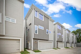 4011 Ward St in Houston, TX - Building Photo