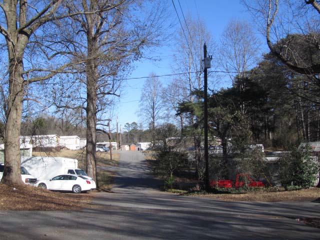 Western's Mobile Home Park in Acworth, GA - Building Photo