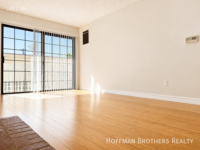 9801 Tabor St, Unit 207