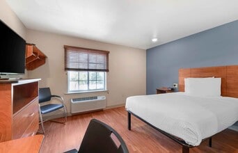 Furnished Studio-Oklahoma City - Del City in Del City, OK - Building Photo - Building Photo