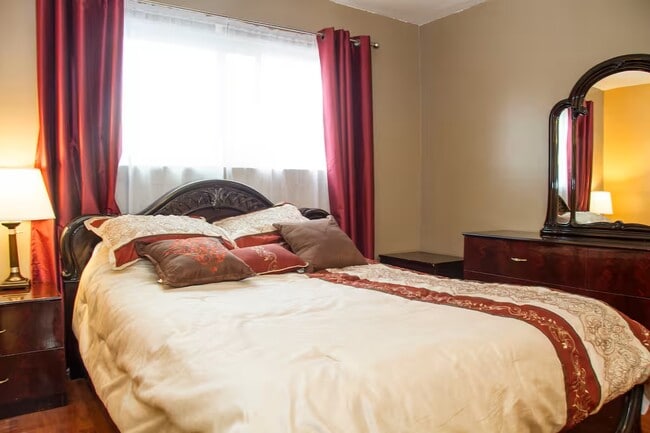 property at 968 Larrabee St