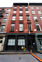 Voyager Lofts in New York, NY - Building Photo - Building Photo