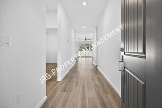 813 Clifton Rd SE in Palm Bay, FL - Building Photo - Building Photo