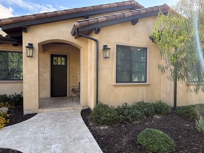 243 Palm Ave in Morgan Hill, CA - Building Photo - Building Photo