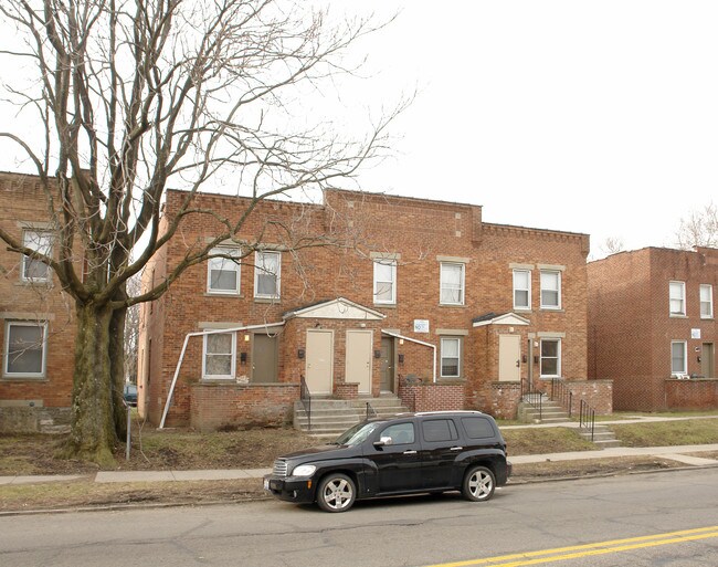 341-345 E 11th Ave in Columbus, OH - Building Photo - Building Photo