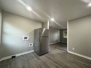 416 Willow St-Unit -Apt A in Gastonia, NC - Building Photo - Building Photo