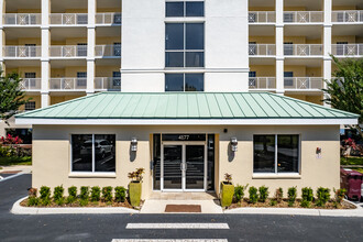 Fairview Grande in Orlando, FL - Building Photo - Building Photo